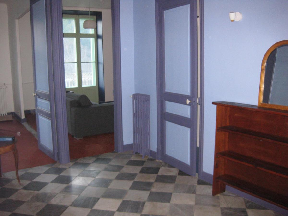 Les Deux Pentes Apartment Sausses Exterior photo